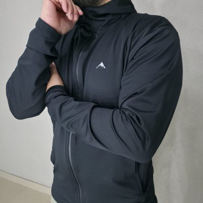 Campera Térmica Unisex Negra.